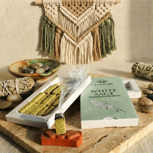 Kadzidełka cegiełki z podstawką o zapachu białej szałwi